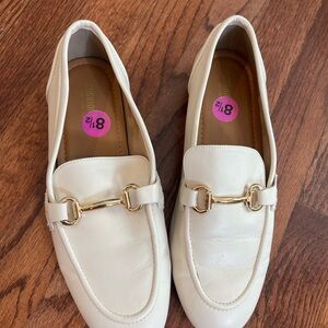 Elegant Cream Loafers with Gold Detail
